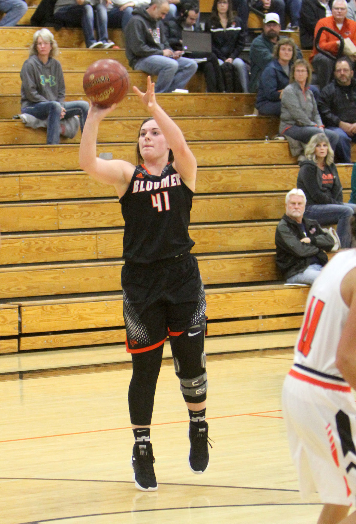Bloomer at Elk Mound girls basketball 11-20-18
